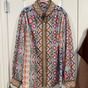 Floral Button-Up Blouse in Light Gray with Multicolor Trim